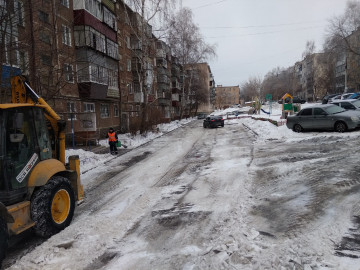 Механизированная расчистка дворов. 😊