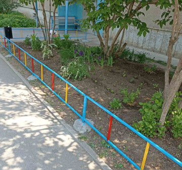 Покраска забора