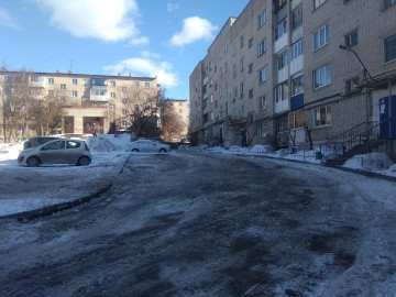 Механизированная расчистка двора Уральская 1а.😊